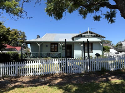 /international/au/60-moore-street-manjimup-wa-150813204/