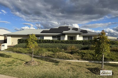 /international/au/7-brennan-place-chinchilla-qld-151568892/