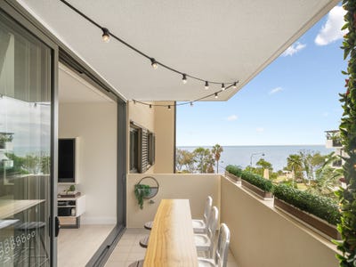 /international/au/302-99-marine-parade-redcliffe-qld-150525468/