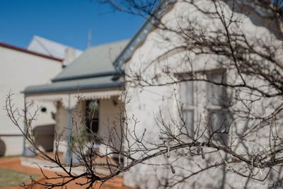 /international/au/47-carthage-street-north-tamworth-nsw-148384332/