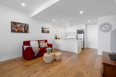 /international/au/202-1-lusher-road-croydon-vic-152643532/