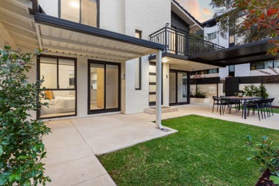 /international/au/1-2-taylor-street-victoria-park-wa-148342288/