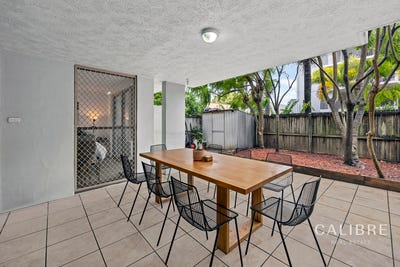 /international/au/6-18-mascar-street-upper-mount-gravatt-qld-151465664/