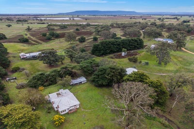/international/au/827-bundol-road-victoria-valley-vic-700413616/