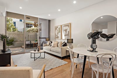 /international/au/4-79-91-macpherson-street-warriewood-nsw-152642188/