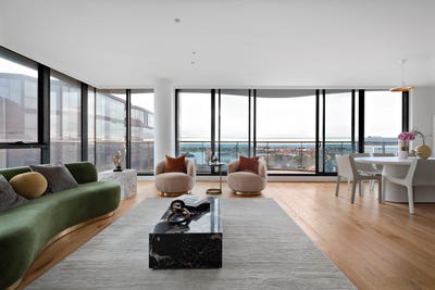 /international/au/1705-35-albert-road-melbourne-vic-148597028/?lang=en