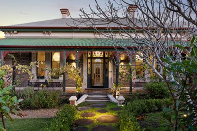 /international/au/34-dudley-street-semaphore-sa-151467168/