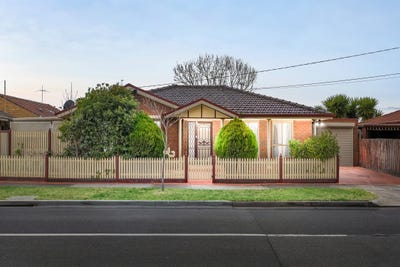 /international/au/22-bamburgh-street-jacana-vic-148503120/