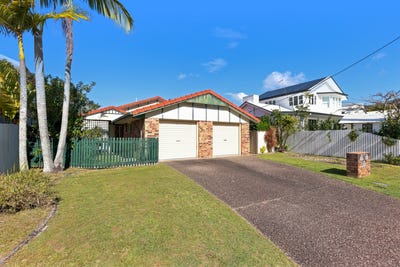 /international/au/2-36-tawarri-crescent-burleigh-heads-qld-152192908/