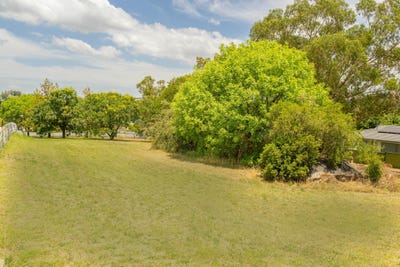 /international/au/128a-edwards-street-young-nsw-204408616/