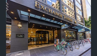 /international/au/218-530-little-collins-street-melbourne-vic-505144728/