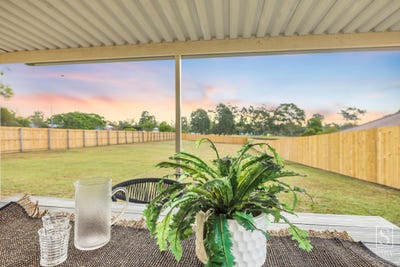 /international/au/481-sumners-road-riverhills-qld-151003764/