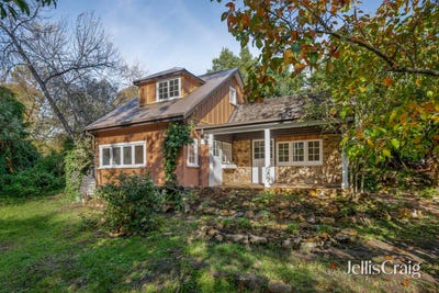 /international/au/26-bickleigh-vale-road-mooroolbark-vic-151305908/