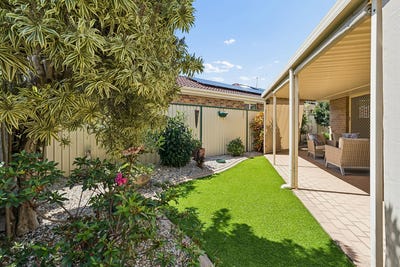 /international/au/2-12-kentia-crescent-banora-point-nsw-152406568/