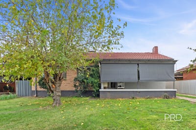 /international/au/11-karen-street-tolland-nsw-151574240/