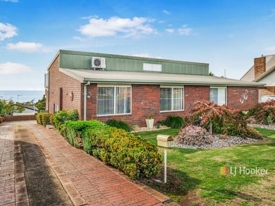 /international/au/114-upper-maud-street-west-ulverstone-tas-152620384/