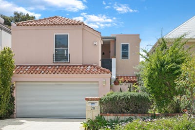 /international/au/20-perth-street-cottesloe-wa-152517980/