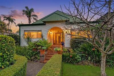 /international/au/15-handley-avenue-thornleigh-nsw-151236988/