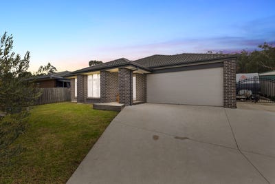 /international/au/61-main-road-tyers-vic-148264320/