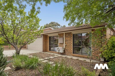 /international/au/22-fristrom-crescent-lyneham-act-152635092/