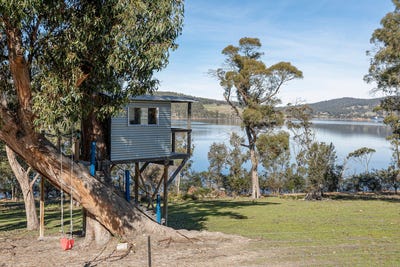 /international/au/50-wisbys-road-north-bruny-tas-152180988/