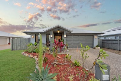 /international/au/16-supplejack-court-mount-low-qld-151065504/