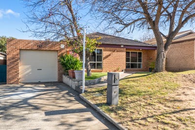 /international/au/9-hammill-close-calwell-act-151265432/