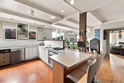 /international/au/25b-heather-grove-cheltenham-vic-152175060/