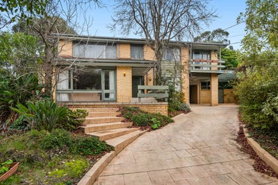 /international/au/4-remy-court-donvale-vic-151643404/