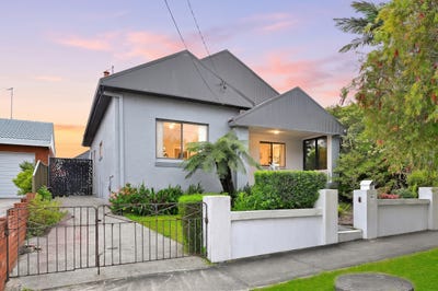 /international/au/12-boyce-road-maroubra-nsw-152654340/