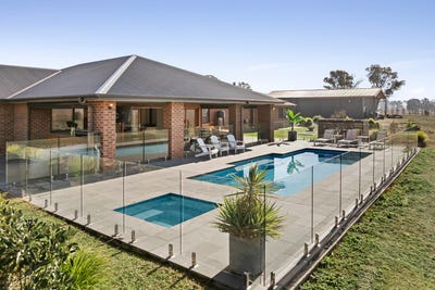 /international/au/234-merinda-way-mansfield-vic-148536412/
