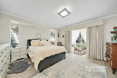 /international/au/37-deller-drive-bibra-lake-wa-151369772/