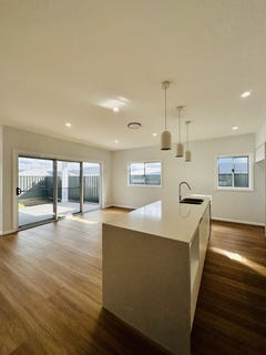 /international/au/22-gladstone-way-edgeworth-nsw-147920296/?lang=en