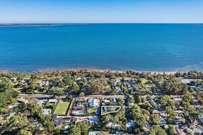 /international/au/7-sandy-court-somers-vic-150582596/