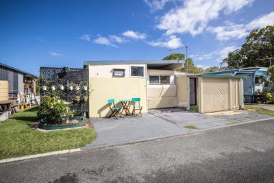 /international/au/site-178-1-25-fifth-ave-bongaree-qld-151063332/