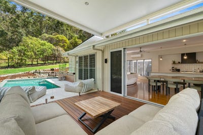/international/au/12-grove-creek-close-reedy-creek-qld-152274960/