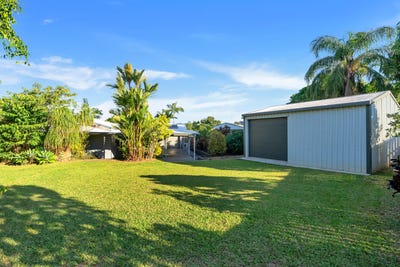 /international/au/19-fife-close-mount-sheridan-qld-151451524/