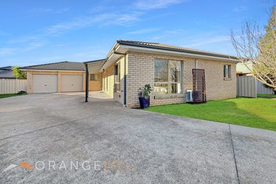 /international/au/3-taloumbi-place-orange-nsw-151615836/