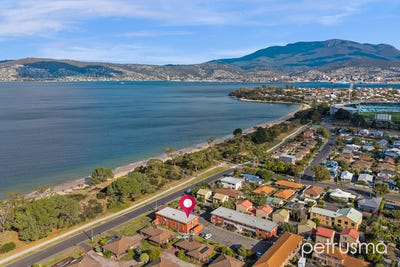 /international/au/11-12-alexandra-esplanade-bellerive-tas-151173692/