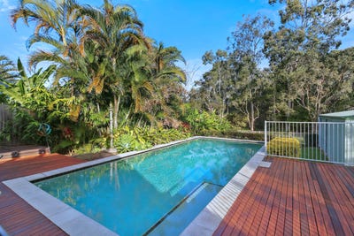 /international/au/23-karawatha-drive-mountain-creek-qld-151551904/