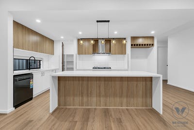 /international/au/10-michelstown-road-beveridge-vic-147981884/