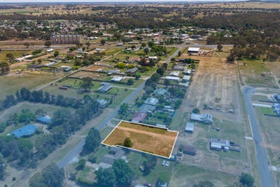 /international/au/25-scott-street-the-rock-nsw-204692772/
