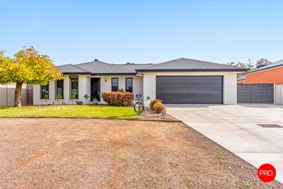 /international/au/19-kooringal-drive-eaglehawk-vic-150994368/