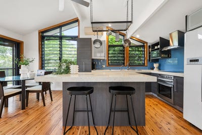/international/au/52-richmond-avenue-st-ives-nsw-150771312/
