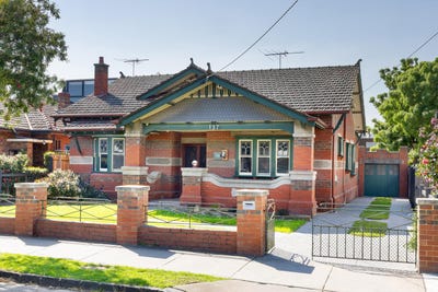 /international/au/137-miller-street-fitzroy-north-vic-152480728/