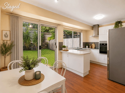 /international/au/9-15-vine-court-oxenford-qld-151422716/