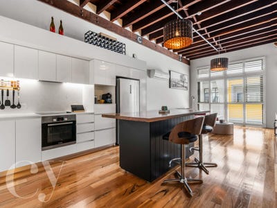 /international/au/85-51-beach-street-fremantle-wa-150906592/