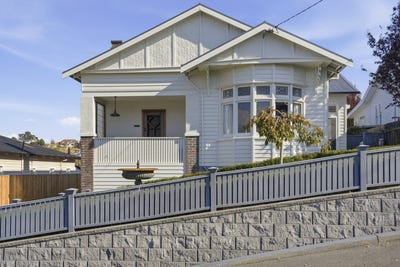 /international/au/28-malabar-street-east-launceston-tas-151108928/