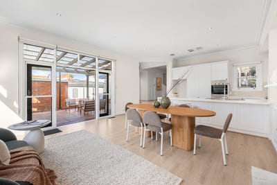/international/au/137-eglinton-street-kew-vic-152338380/