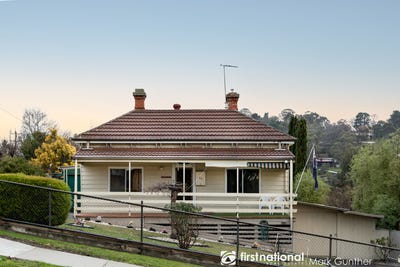 /international/au/20-blannin-street-healesville-vic-148595648/